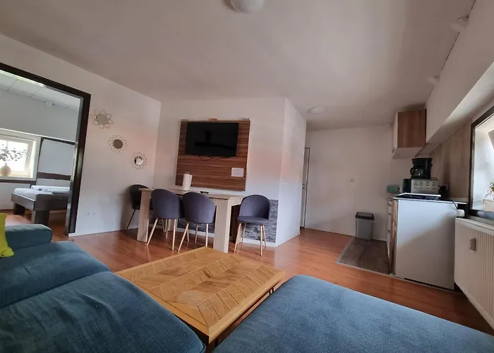 Schoene Im Zentrum Von * Ahnatal